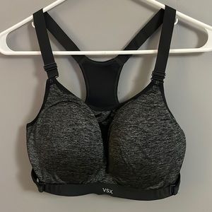 Women’s Victorias Secret Sports Bra. Size 36D